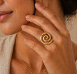 Swirl ring