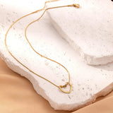 Minimal hollow heart chain