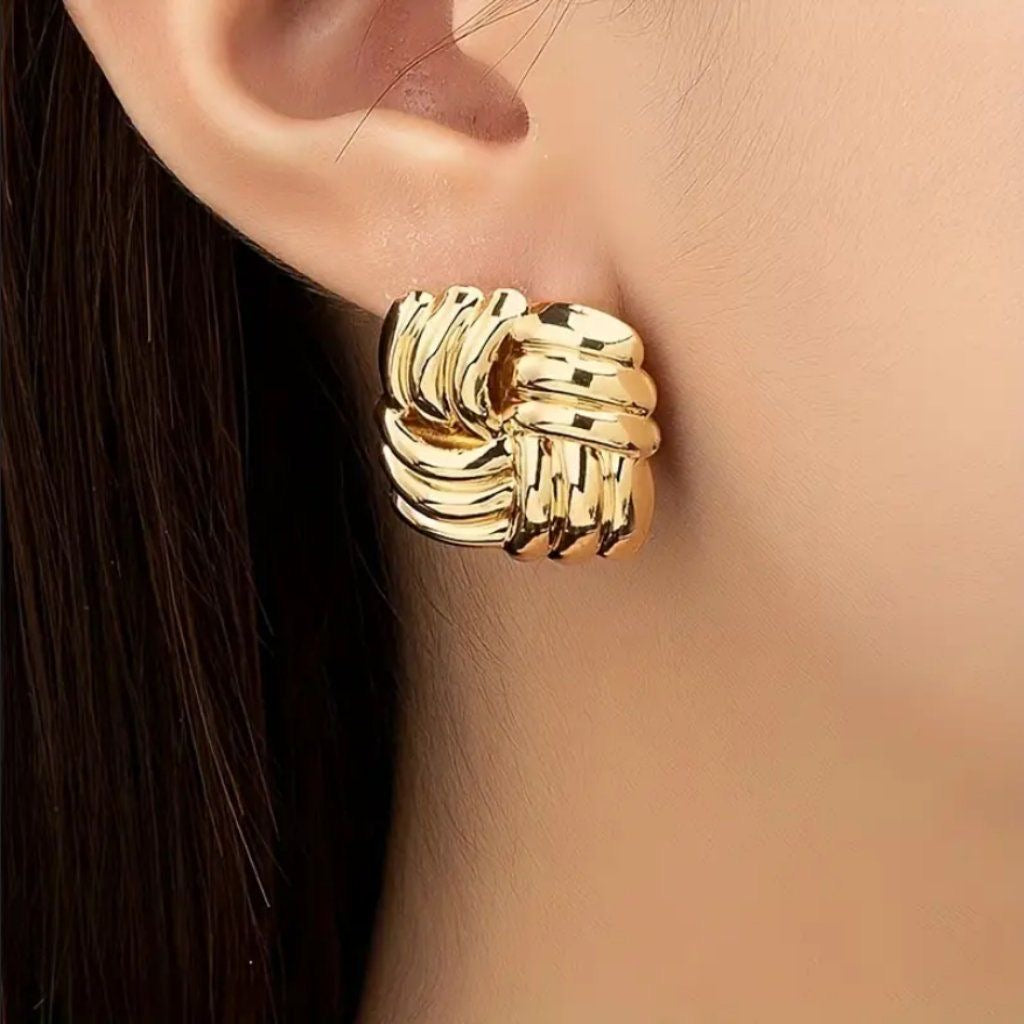 Luxe knot square earrings