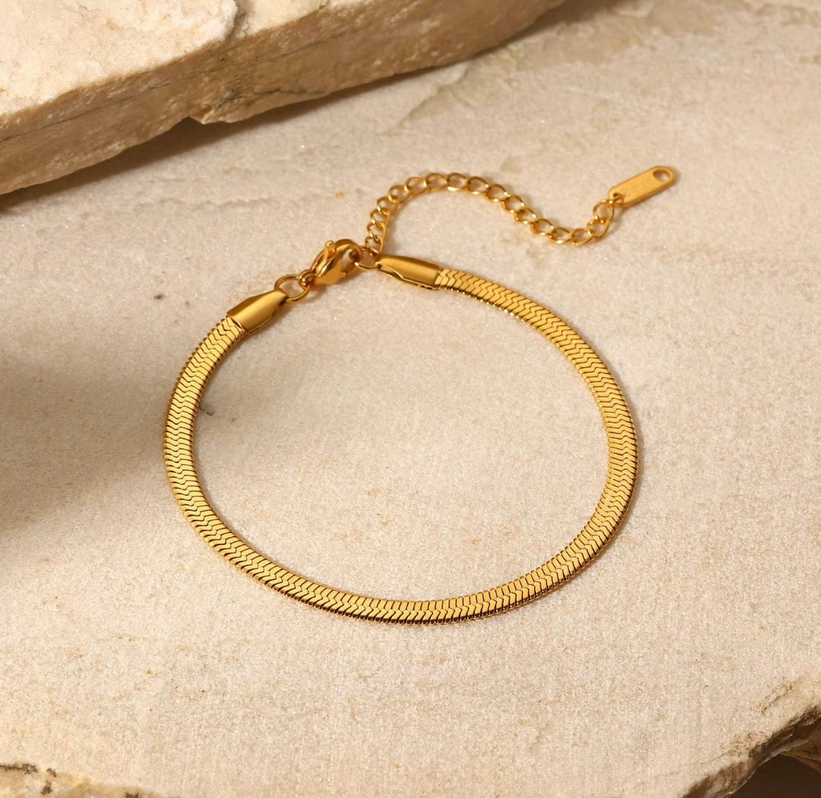 Sleek Snake bracelet