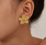 Flower bloom earrings
