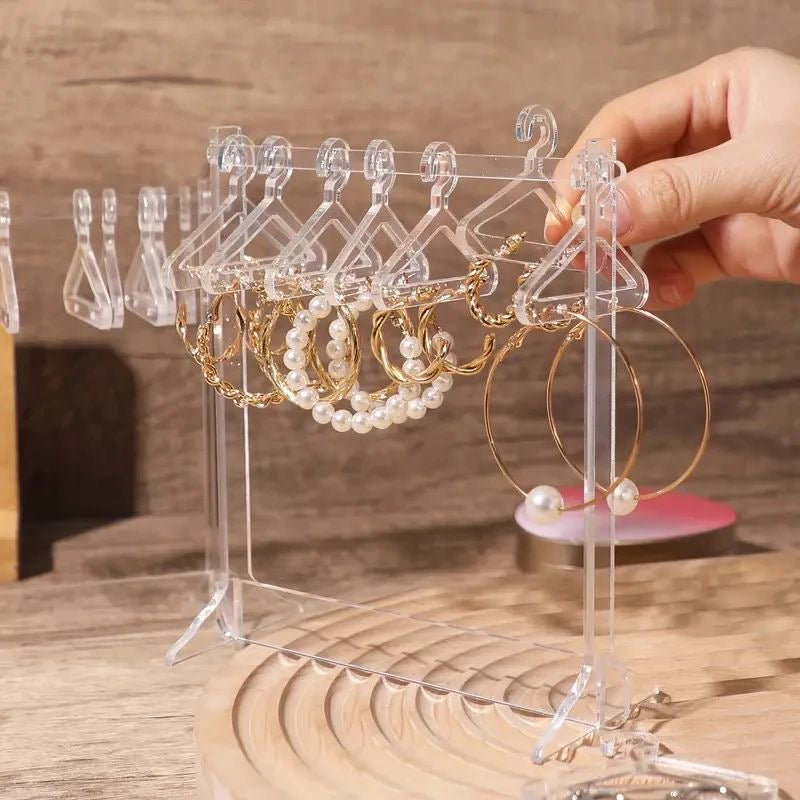 Tiny trinket display