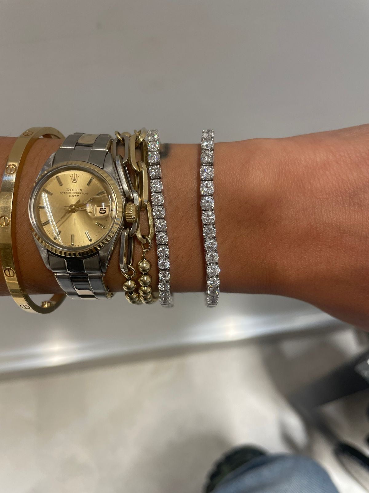 Tennis bracelet
